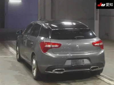 Citroen DS5