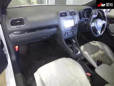 Volkswagen GOLF CABRIOLET