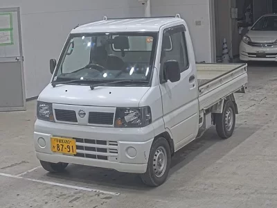 Nissan CLIPPER TRUCK