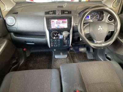 Mitsubishi EK CUSTOM