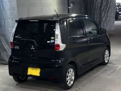 Mitsubishi EK CUSTOM