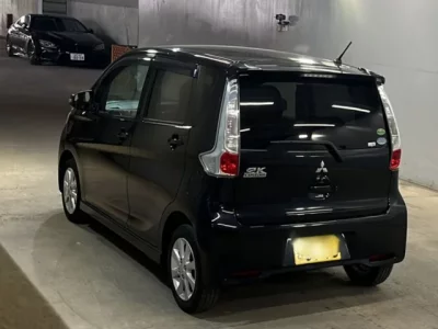 Mitsubishi EK CUSTOM