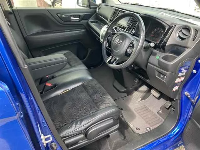 Honda N WGN