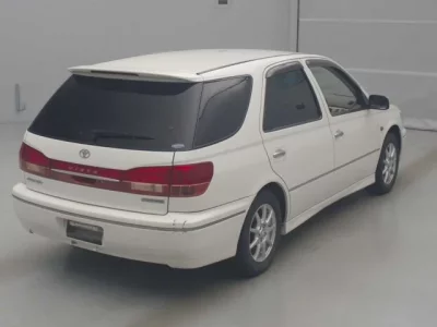 Toyota VISTA ARDEO
