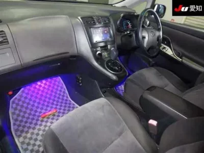 Toyota MARK X ZIO