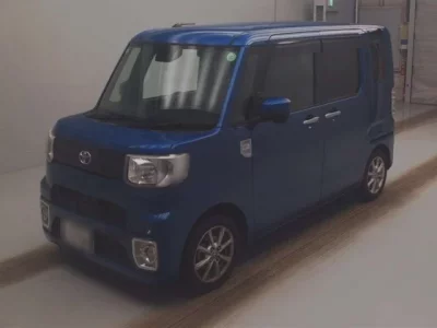 Toyota PIXIS MEGA