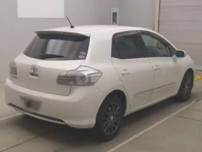 Toyota BLADE