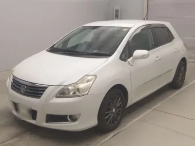 Toyota BLADE