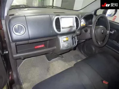 Suzuki MRWAGON