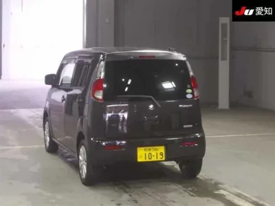 Suzuki MRWAGON