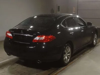 Mitsubishi PROUDIA