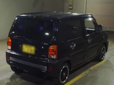 Daihatsu NAKED