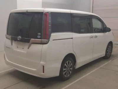 Toyota ESQUIRE