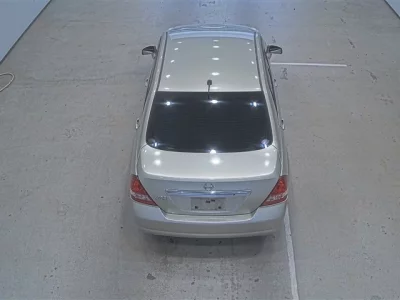 Nissan TIIDA LATIO