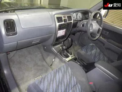 Toyota HILUX SURF
