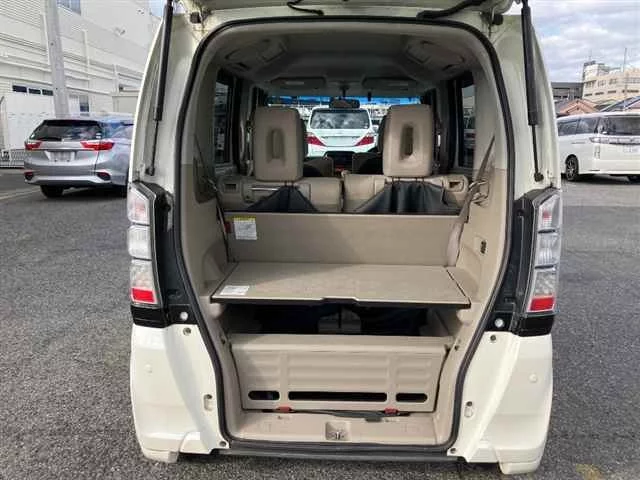Honda N BOX PLUS
