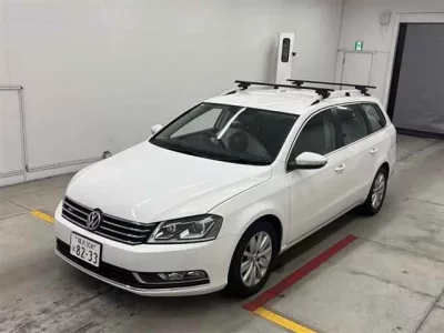 Volkswagen PASSAT VARIANT