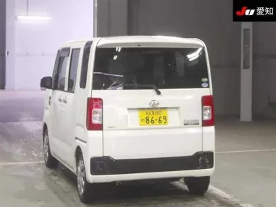 Daihatsu HIJET CADDIE