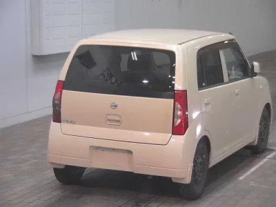 Nissan PINO