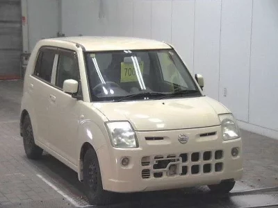 Nissan PINO