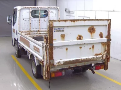 Nissan ATLAS