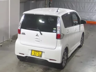 Mitsubishi EK CUSTOM