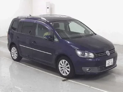 Volkswagen GOLF TOURAN