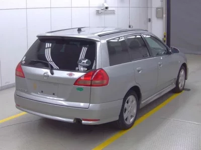 Nissan WINGROAD
