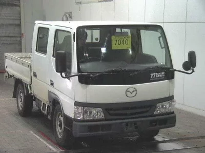 Mazda TITAN