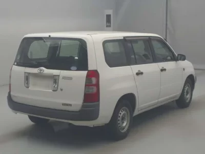 Toyota SUCCEED