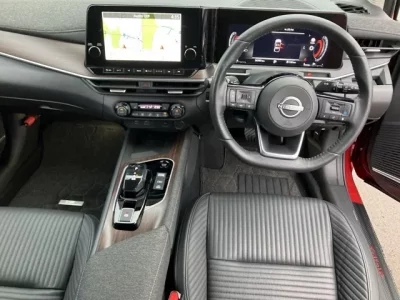 Nissan AURA