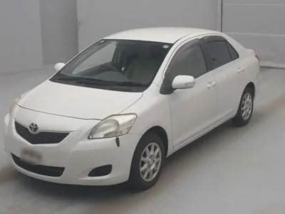 Toyota BELTA