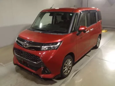 Toyota TANK