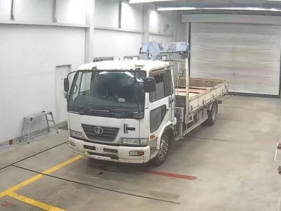 Nissan CONDOR