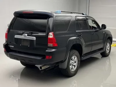 Toyota HILUX SURF