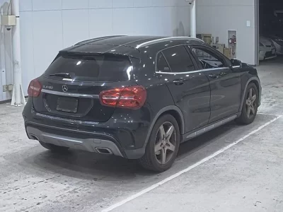 Mercedes-Benz GLA CLASS