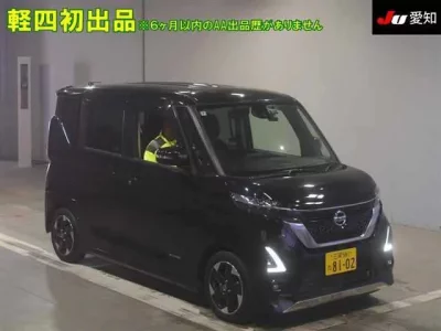 Nissan ROOX