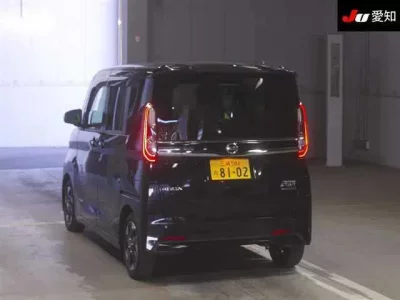 Nissan ROOX