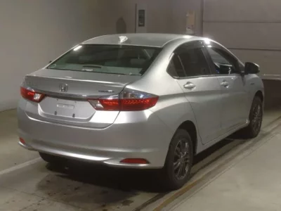 Honda GRACE