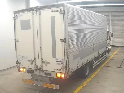 Nissan CONDOR