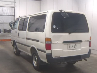 Toyota HIACE VAN