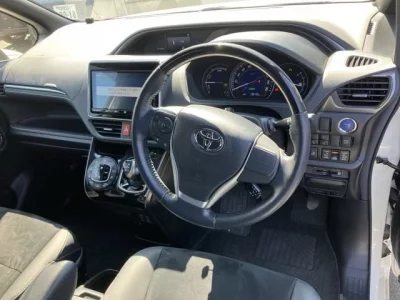 Toyota ESQUIRE