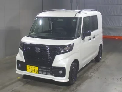 Suzuki SPACIA BASE