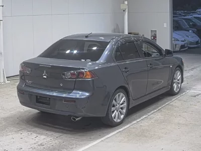 Mitsubishi GALANT FORTIS