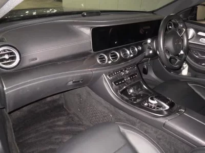 Mercedes-Benz E CLASS WAGON