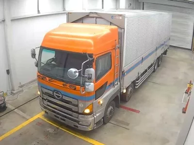 Hino TRUCK