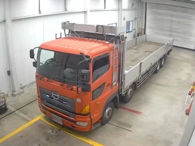 Hino TRUCK