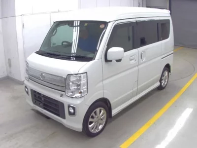 Nissan CLIPPER RIO
