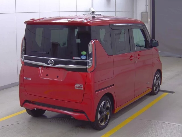 Nissan ROOX
