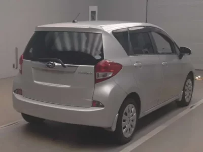 Subaru TREZIA